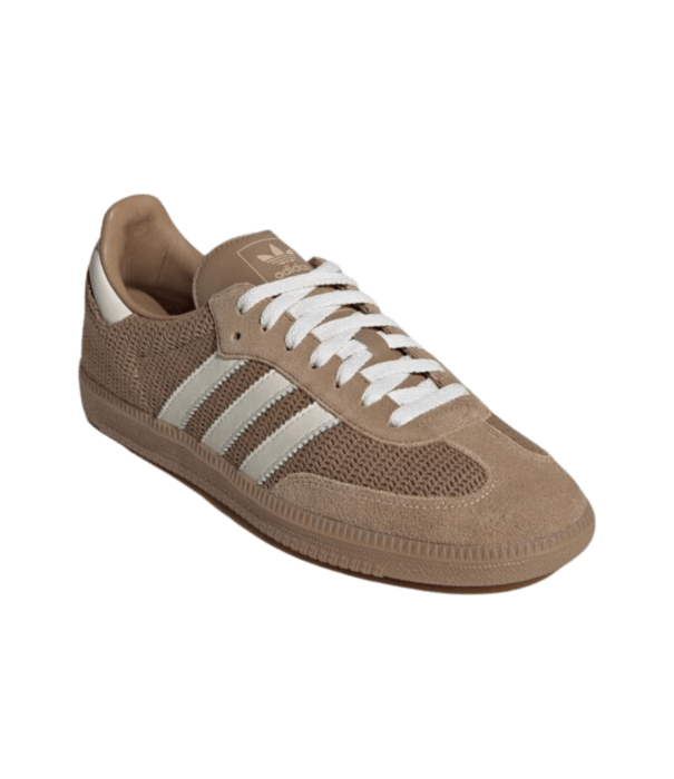 Ad*s samba og cardboard