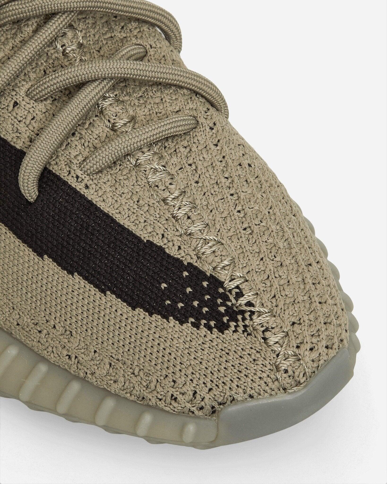 ad*s Y**zy boost 350 v2 granite