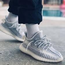 ad*s Y**zy boost 350 v2 static (non-reflective)