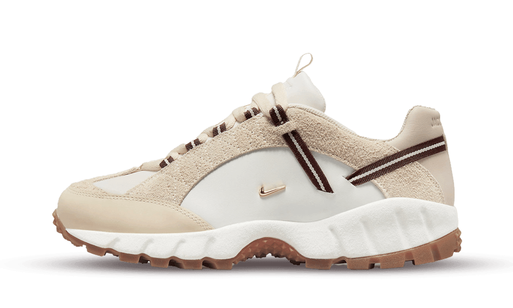 Nike Air Humara LX Jacquemus Light Bone Gold (W)