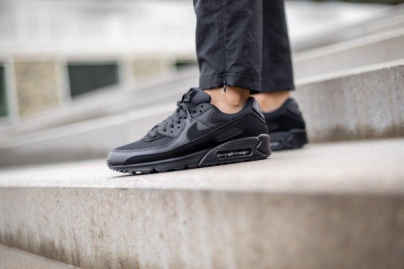 Nike Air Max 90