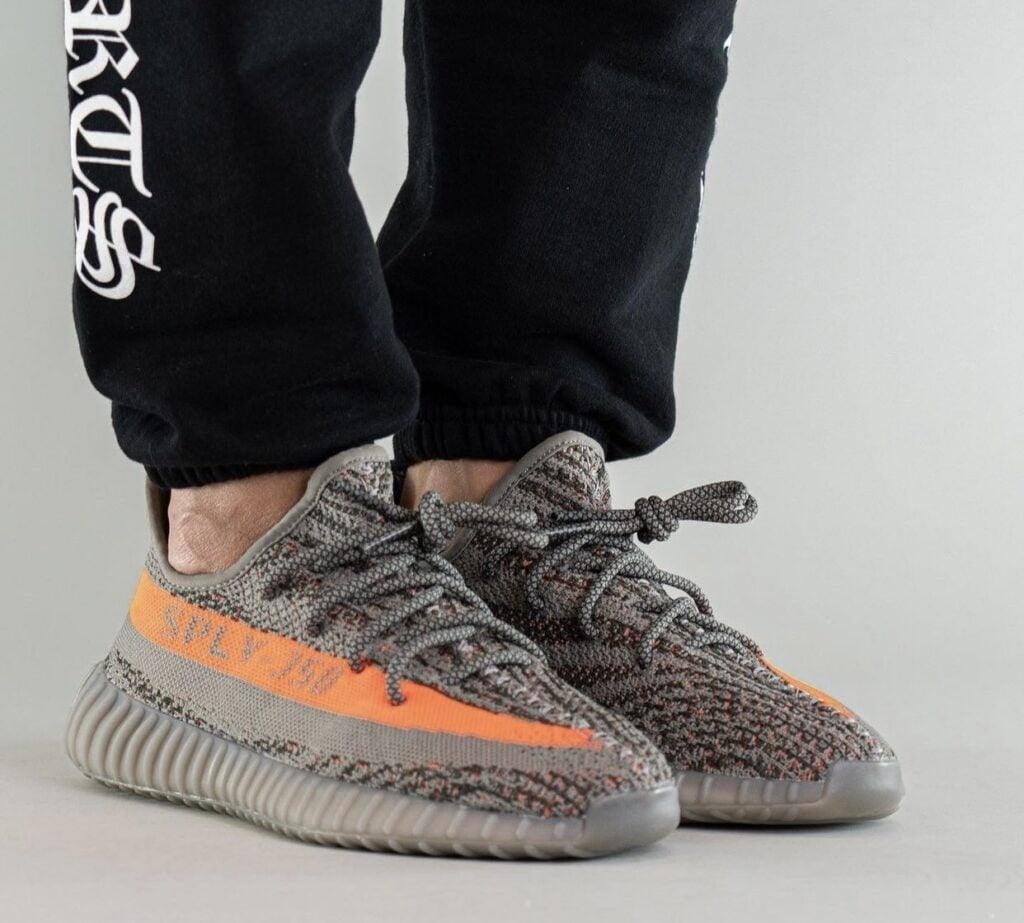 Y**zy boost 350 v2 