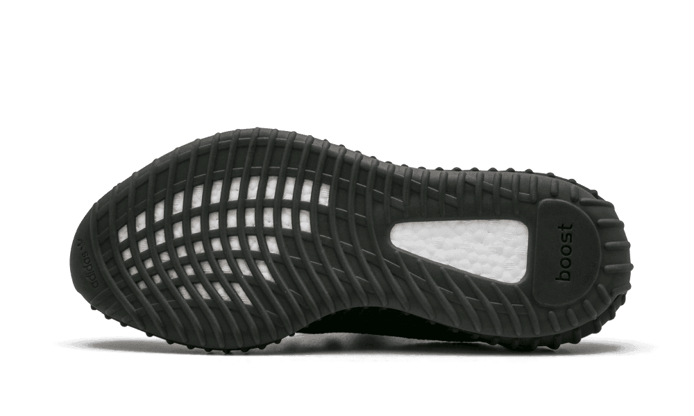 Y**zy boost 350 v2 oreo