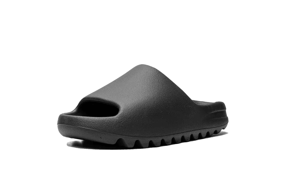 Y**zy slide onyx